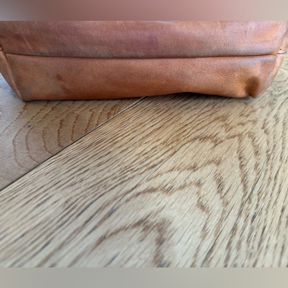 Able abera commuter purse 👛 soft leather and crossbody strap - Picture 5 of 12